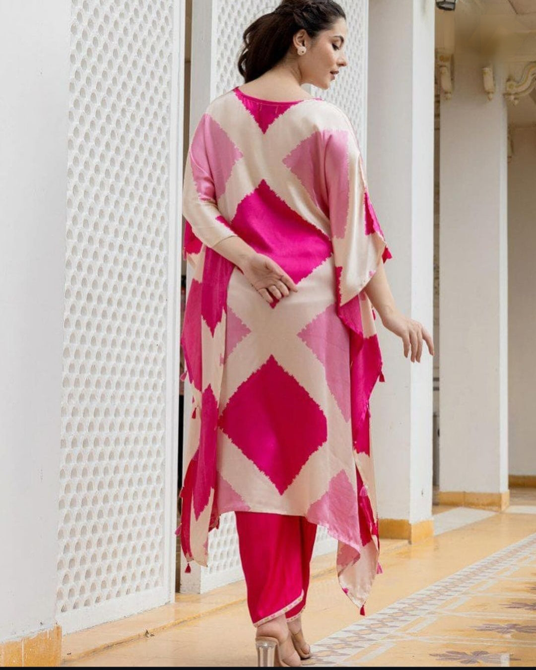 Vibrant Pink Geometric Print Kaftan Set