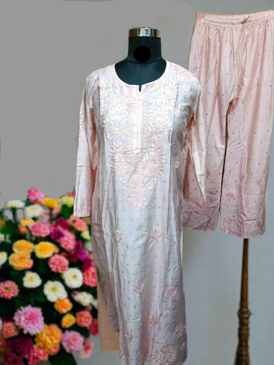 Pure Banarsi Chanderi Kurti with Parallel Pants And Matching Chiffon Dupatta
