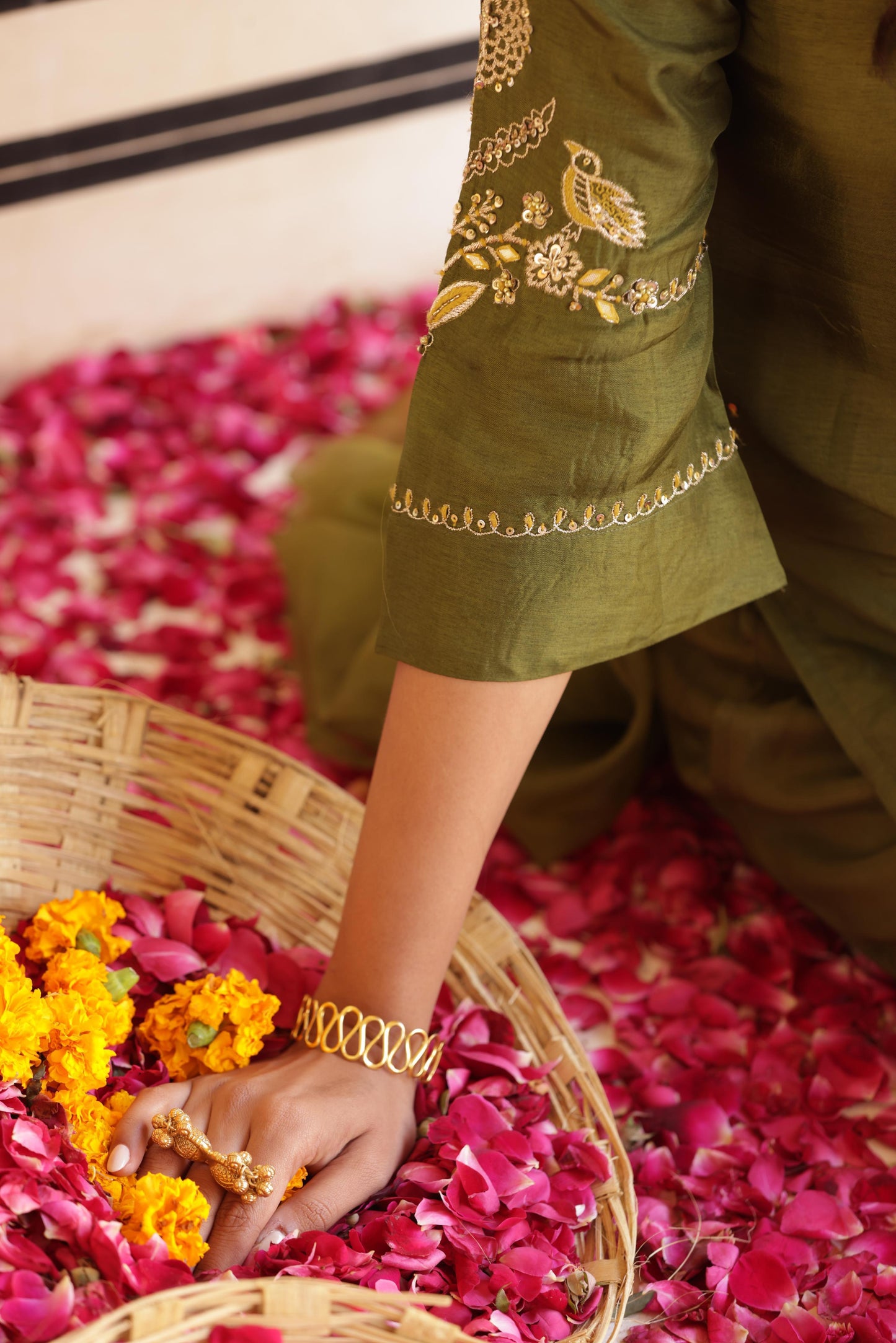 Beautiful Mehndi Green Silk Suit wIth Organza Dupatta