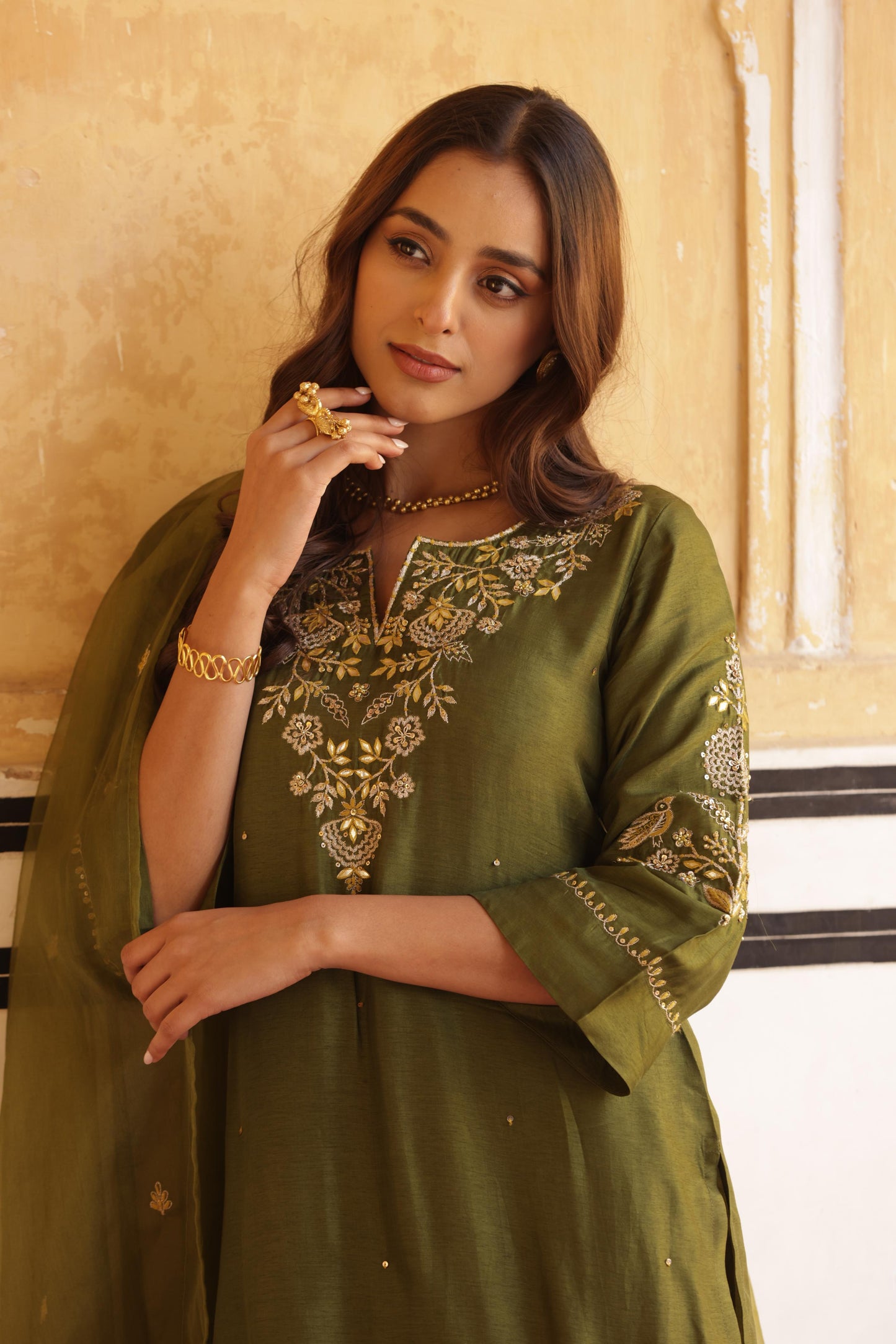 Beautiful Mehndi Green Silk Suit wIth Organza Dupatta