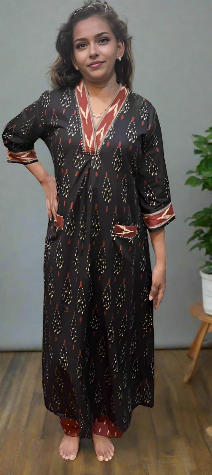 Elegant Ikat Print Kurti Set in Black