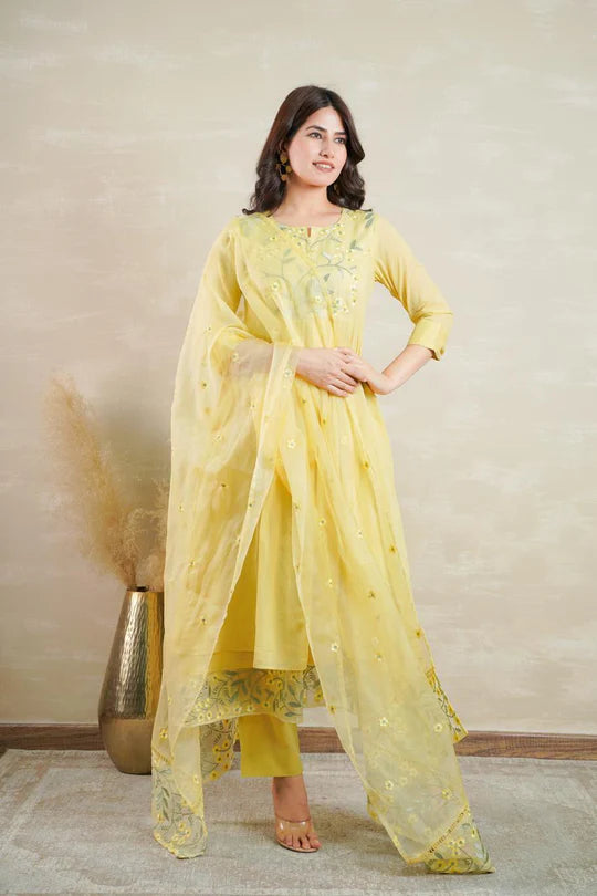 Beautiful Yellow Mul Cotton Kurti Set with Organza Dupatta