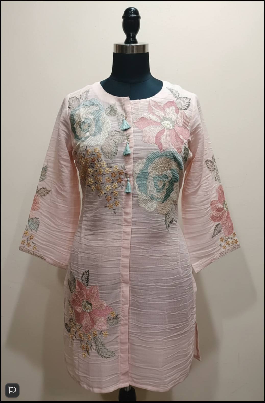 Elegant  Blush Pink Mul Chanderi Threadwork Embroidered Kurta Set