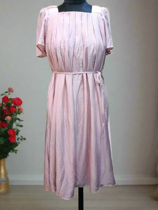 The Dusty Pink Dress