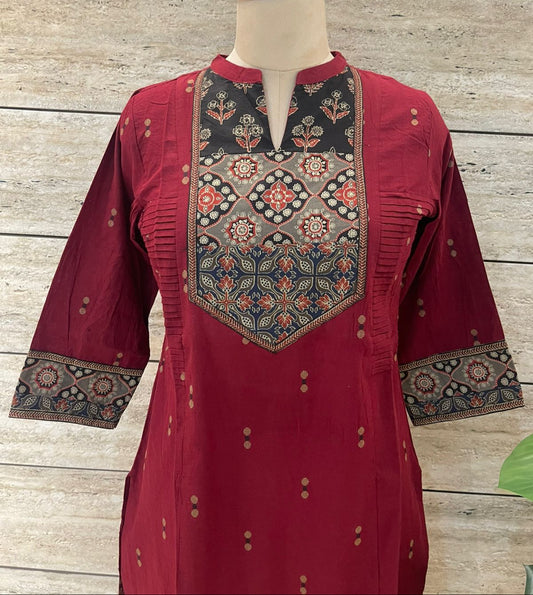 Elegant Handloom Cotton, Full Weave Cotton Kurti in Maroon