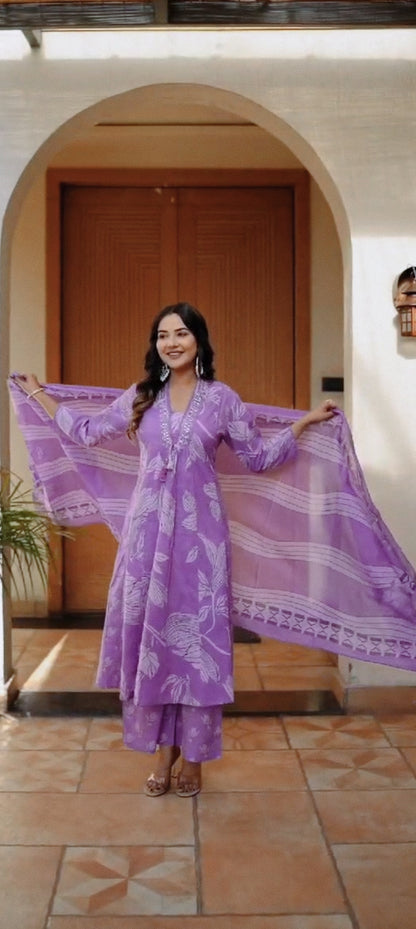 Beautiful Lilac Anarkali Suit Set