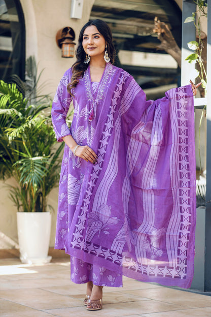 Beautiful Lilac Anarkali Suit Set